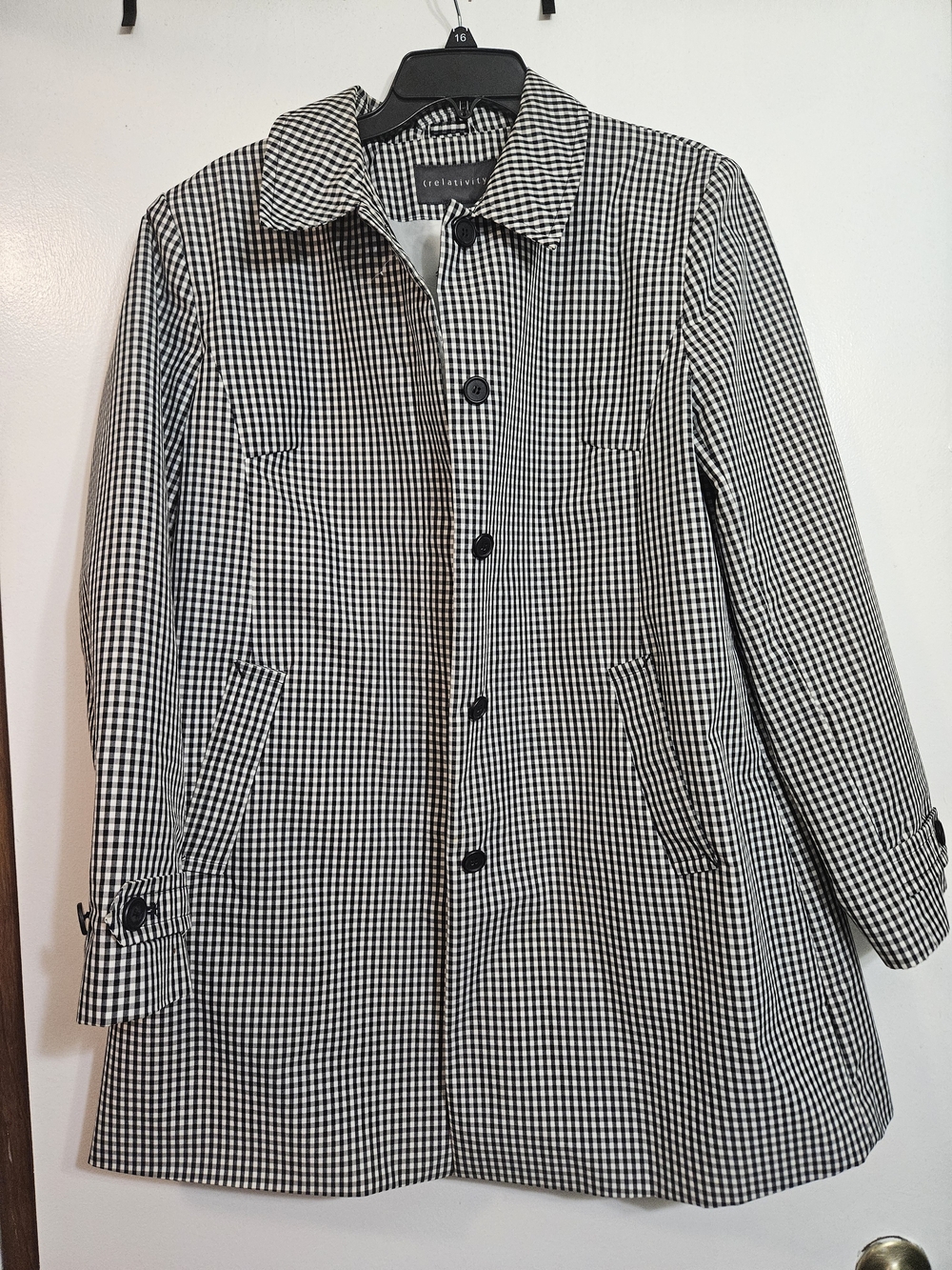 Relativity Black & White Gingham Women's Lightweight Jacket
